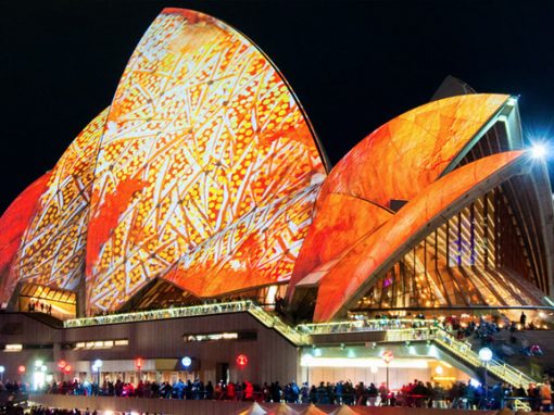 Opera House: Vivid